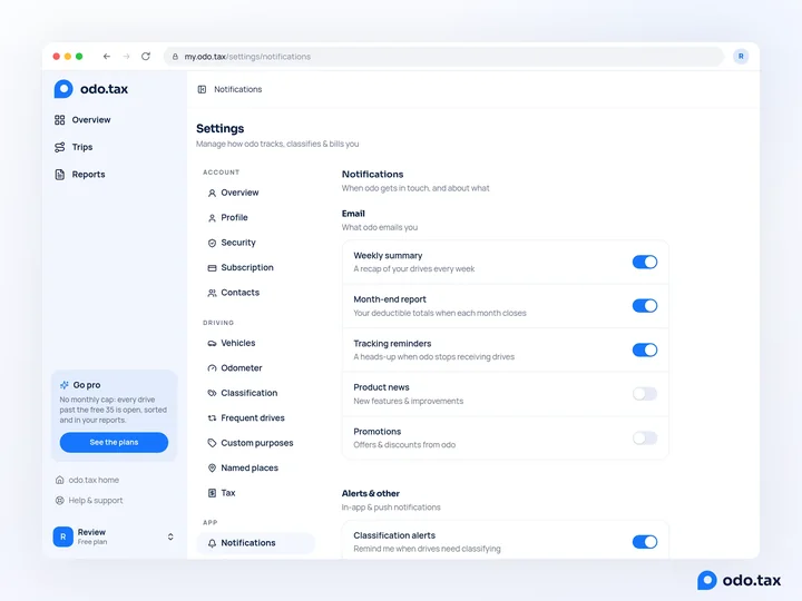 Settings → Notifications in the web account: the email switches — weekly summary, month-end report, tracking reminders, product news, promotions — and classification alerts.